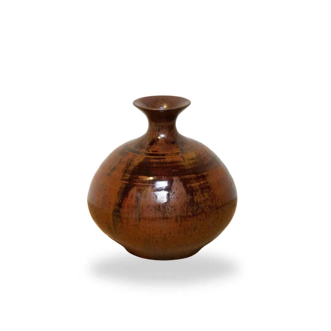Vintage Japanese stoneware vase “Tsuchi,” handmade ceramic with wabi-sabi design and earthy tones for home decor.