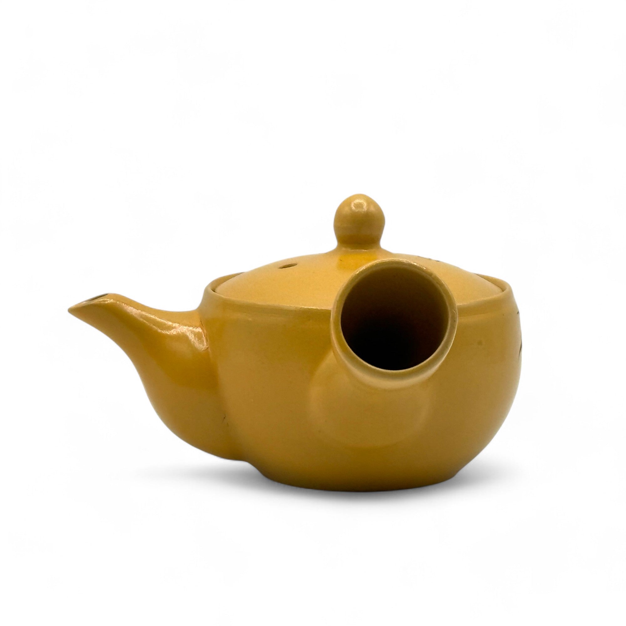 Yixing Hanabori yellow Tokoname-yaki Kyusu Japanese mini teapot – handmade ceramic teaware for loose leaf tea.