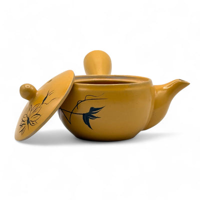 Yixing Hanabori yellow Tokoname-yaki Kyusu Japanese mini teapot – handmade ceramic teaware for loose leaf tea.